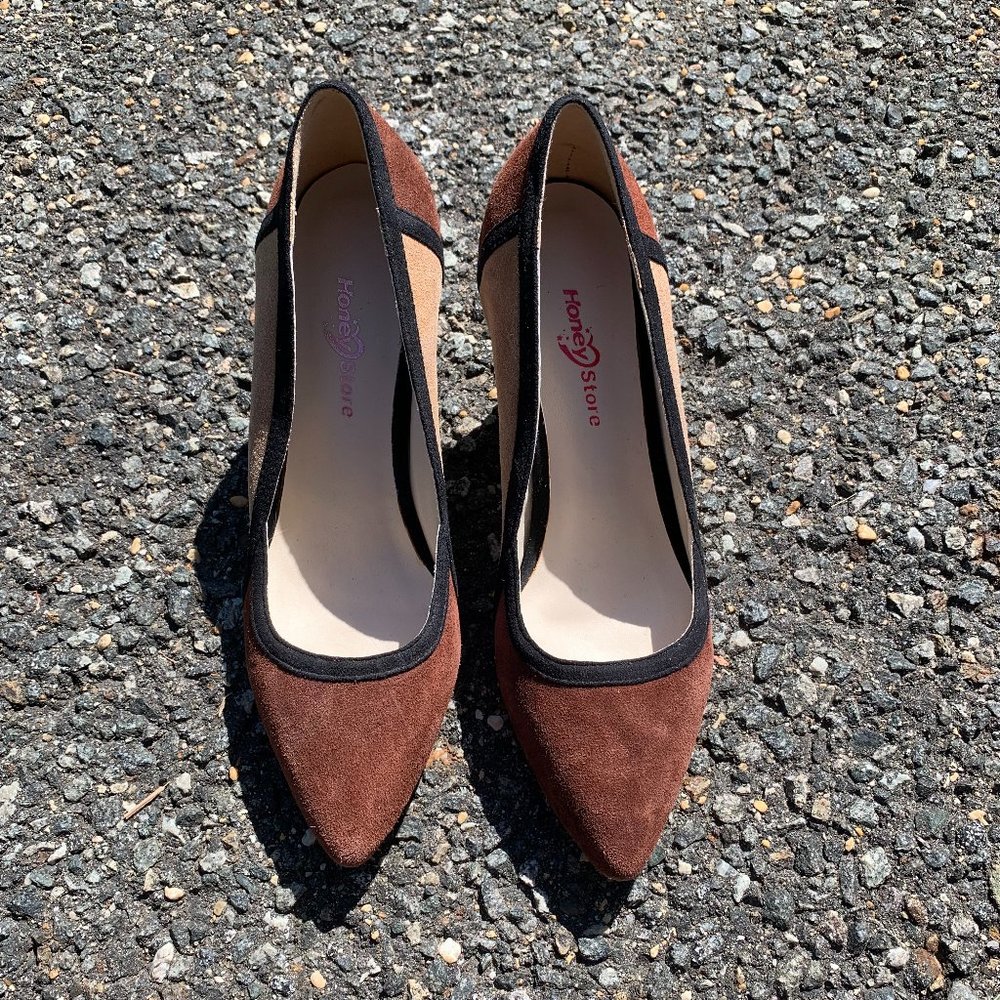 Donated Honey Store Brown and Beige Suede Heels - Approx 8 1/2 - 9